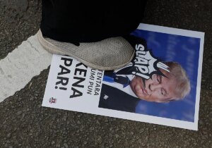¿Por qué en diez días Trump ha pasado de recordar a Biden a parecerse al peor Bush?