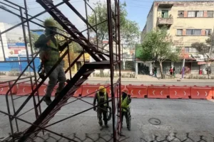 A dos meses del Mundial, Ciudad de México sufre preparativos entre polvo y vibraciones