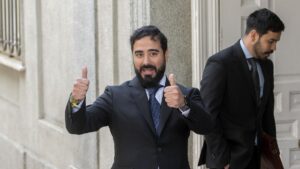 ACOSO EN REDES | El Parlamento Europeo retira la inmunidad a ‘Alvise’ Pérez como pedía el Supremo para juzgarle por acoso