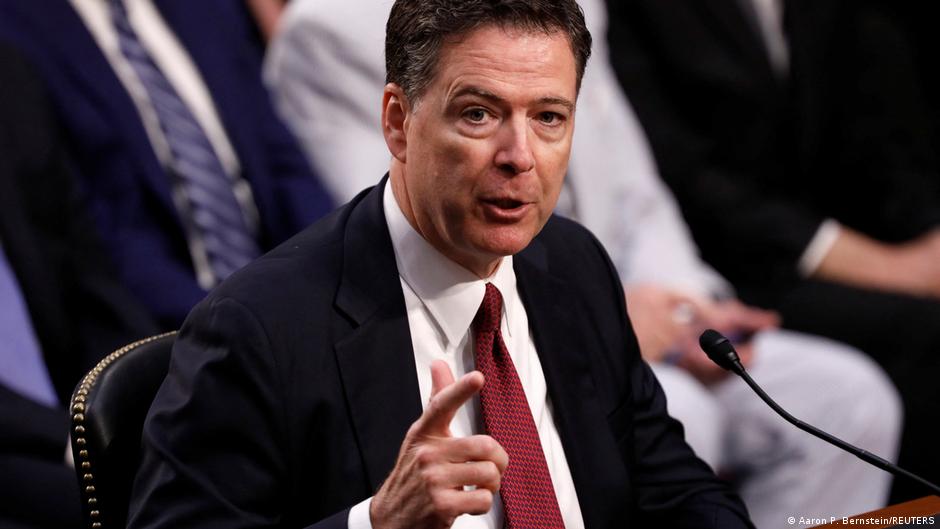 Acusan de nuevo al exdirector del FBI, adversario de Trump