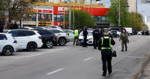 Al menos seis muertos y quince heridos en un tiroteo en un supermercado de Kiev