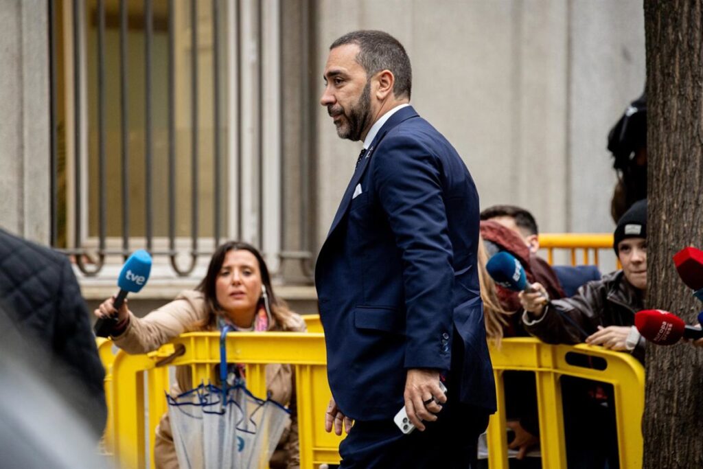 Aldama afirma que Koldo le presentó a Ábalos porque estaban "un poco verdes" y querían contactos con México
