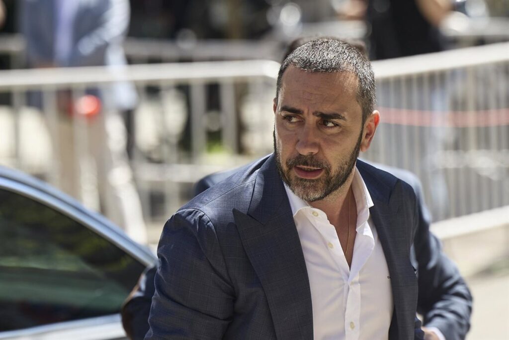 Aldama pidió a Koldo que Ábalos llamara a Dominicana para que compraran material sanitario: "Llamar al puto presidente"