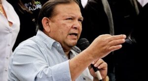 Andrés Velásquez rechaza que se pague la defensa de Maduro con dinero venezolano: ‘Que hagan una vaca entre los corruptos’