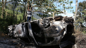 Antiguo comandante del frente ‘Jaime Martínez’ habría ordenado masacre de siete personas por una caleta en Jamundí: solo dos sobrevivieron