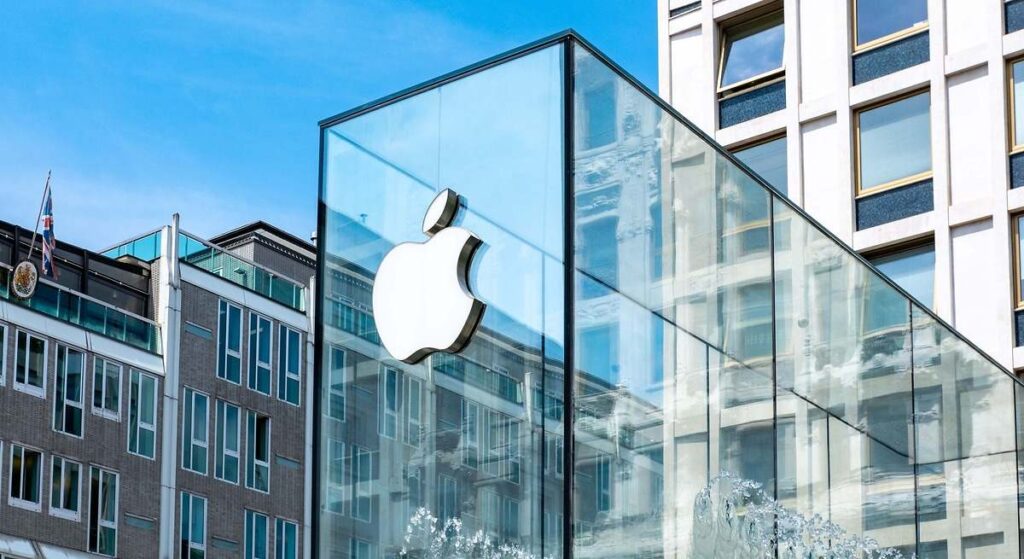 Apple bate las expectativas en todos sus productos pero siembra dudas sobre el suministro de chips