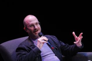 Aronofsky reivindica en México la necesidad de contar historias ante un mundo en guerra