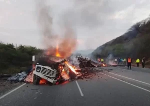 Ascienden a 6 los gritenses fallecidos en accidente en Lara