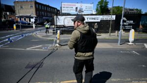 Ataque en barrio judío de Londres, moneda de Irán cae a mínimo histórico y más noticias de la jornada