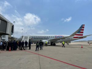 Aterrizó en Maiquetía el primer vuelo de American Airlines directo desde EEUU (VIDEO)