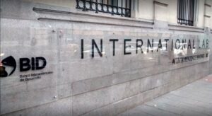 BID se prepara para reactivar operaciones en Venezuela tras aval de FMI y Banco Mundial – AlbertoNews