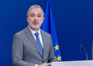 Barcelona, Roma y París piden a la UE definir ‘zona tensionada’, más dinero y regular el alquiler de corta duración | elperiodico.com