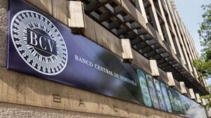 Bloomberg | Venezuela y EE.UU. negocian incluir a la oposición en el banco central para reforzar credibilidad – AlbertoNews