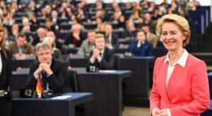 Bruselas presiona a España para que no cierre sus nucleares y da la victoria a Von der Leyen en su pulso con Ribera
