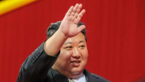 COREA DEL NORTE | Kim supervisa una nueva prueba de misiles desde un destructor ante las tensiones intercoreanas | elperiodico.com