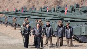 COREA DEL NORTE | Seúl afirma que información «fidedigna» apunta a la hija de Kim Jong-un como sucesora