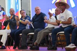 Cabello cuestiona a militantes del Psuv que critican el retorno de Venezuela al FMI