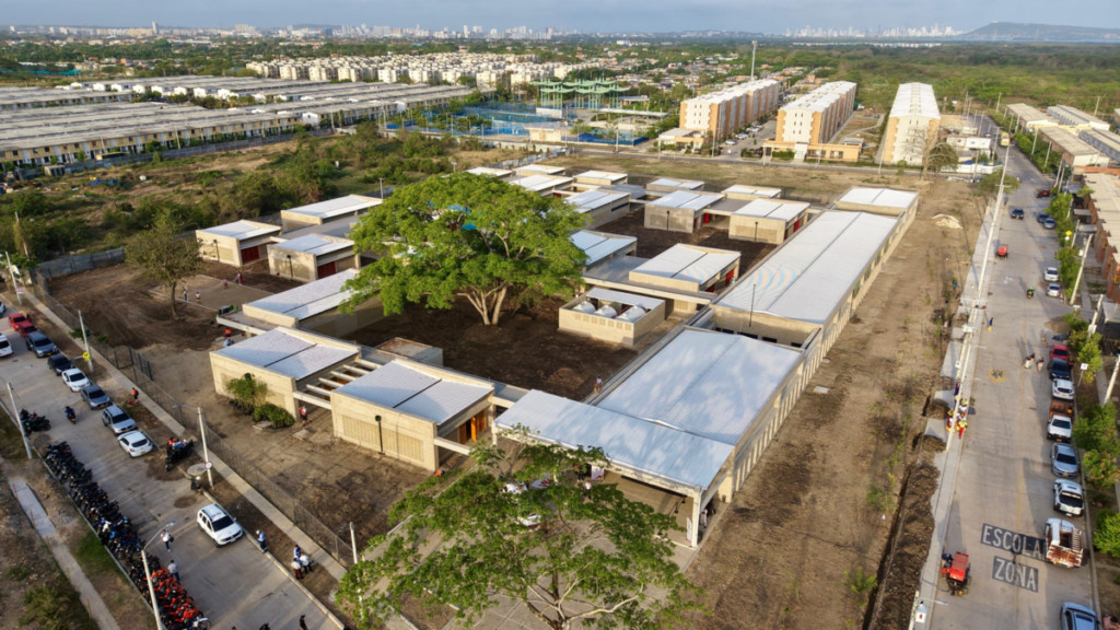 Cartagena abre su primer colegio público bilingüe: La IE Cecilia Porras School promete romper las cadenas de la exclusión educativa