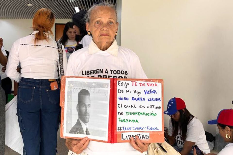 Cidh otorgó medidas cautelares de protección a Víctor Quero y a su madre Carmen Navas