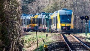 Colisión de trenes en Dinamarca deja numerosos heridos