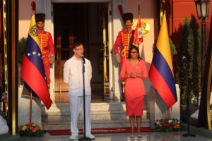 Colombia y Venezuela a «un paso» de la interconexión eléctrica y gasífera