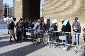 Comienza en España el plazo para pedir la regularización de migrantes de forma presencial