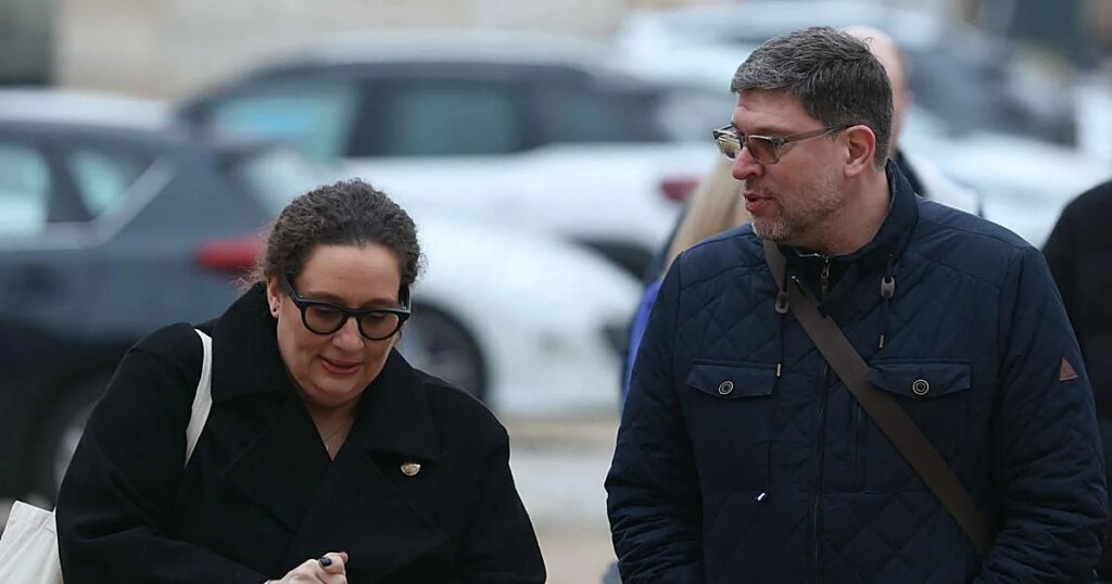 Condenan por acoso a la profesora de Evaëlle, la alumna de once años que se suicidó en Francia