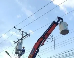 Corpoelec: instalación de transformadores fortalecen distribución de energía a 230 familias tachirenses