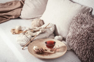 Cozymaxxing: hay gente explotando visual y económicamente «lo cuqui» como herramienta contra el estrés