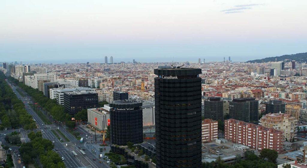 Criteria reparte un nuevo dividendo de 100 millones de euros a la Fundació La Caixa