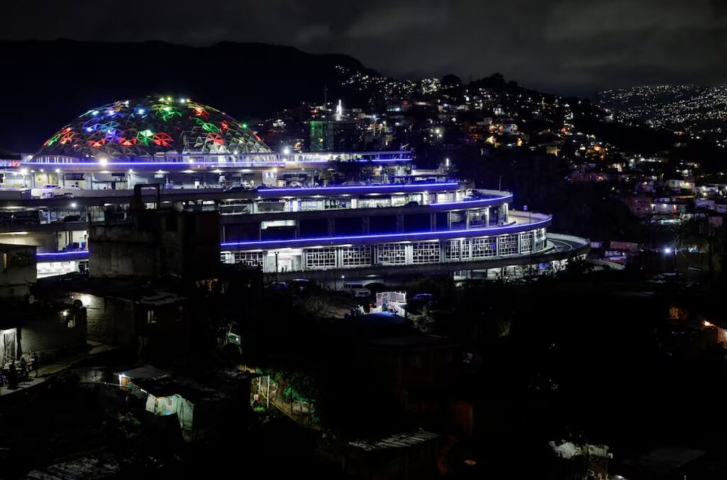 Custodios practicaban rituales santeros en El Helicoide la noche que murió Alfredo Díaz