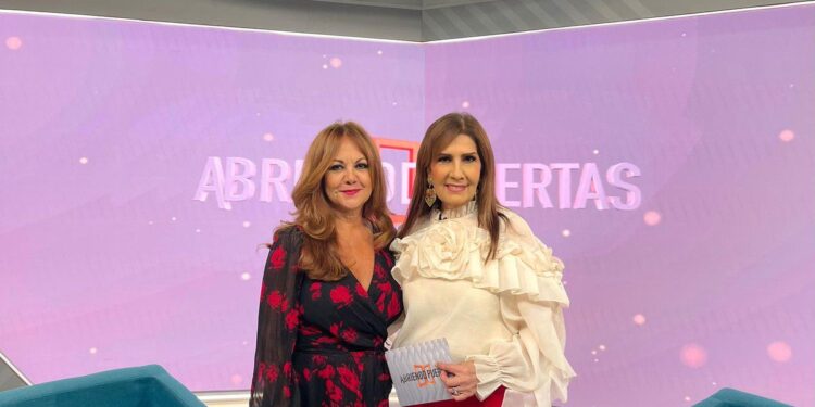 Defensora del Pueblo: 'Hay que avanzar hacia una democracia plena y mayores libertades'