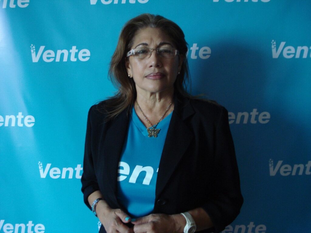 Denunciaron persecución contra Nahir Mota y su equipo durante gira política de Vente Venezuela en Apure