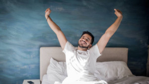 Despertarse siempre a la misma hora, el secreto para un sueño de calidad que no distingue fines de semana