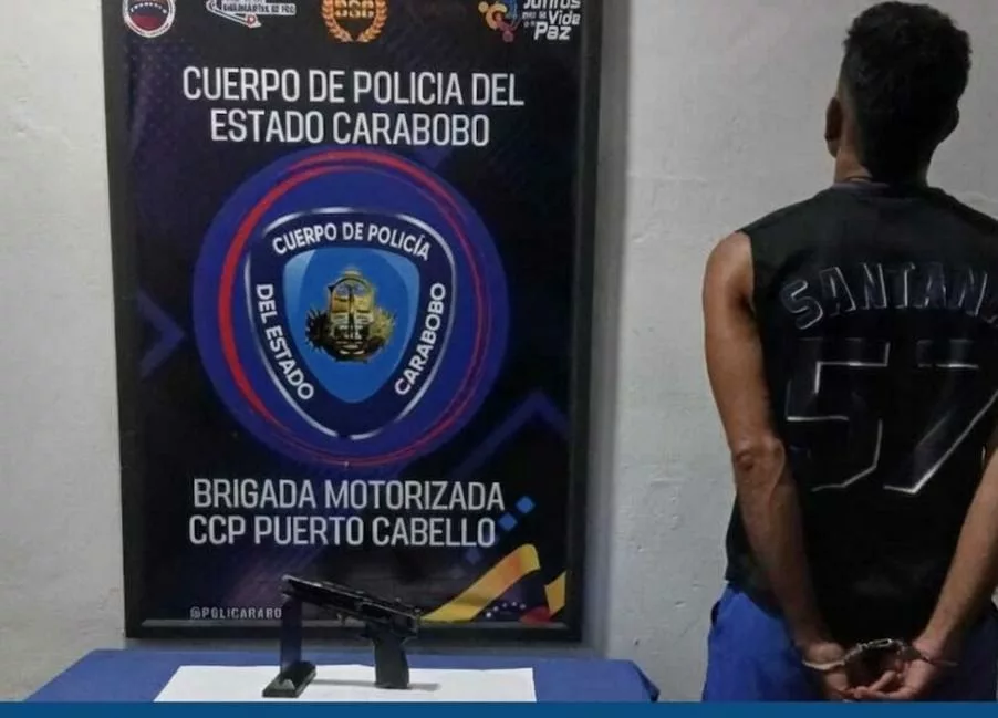 Detenido hombre con facsímil de Arma en Puerto Cabello