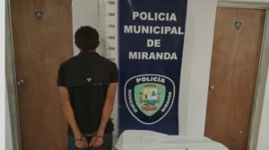 Detenido sujeto tras asaltar a ciudadana con un cuchillo en Miranda