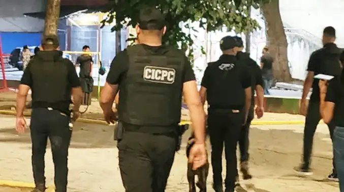 Detienen a tres antisociales por extorsión