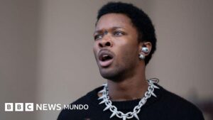 Detienen al cantante estadounidense D4vd en relación con la muerte de una adolescente latina