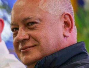 Diosdado Cabello no se cansa de lanzar amenazas contra beneficiados por la Ley de Amnistía (VIDEO)