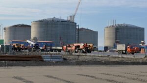 EEUU anuncia que levanta temporalmente la mayoría de sanciones contra el petróleo ruso – AlbertoNews