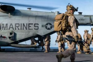EEUU envía miles de soldados más a Oriente Medio mientras Trump ve la guerra cerca del fin – AlbertoNews