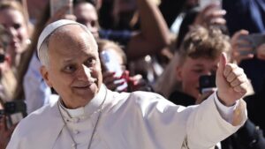 ESTADOS UNIDOS | Trump carga contra el Papa León XIII por ser «débil en materia de delincuencia y pésimo en política exterior» | elperiodico.com