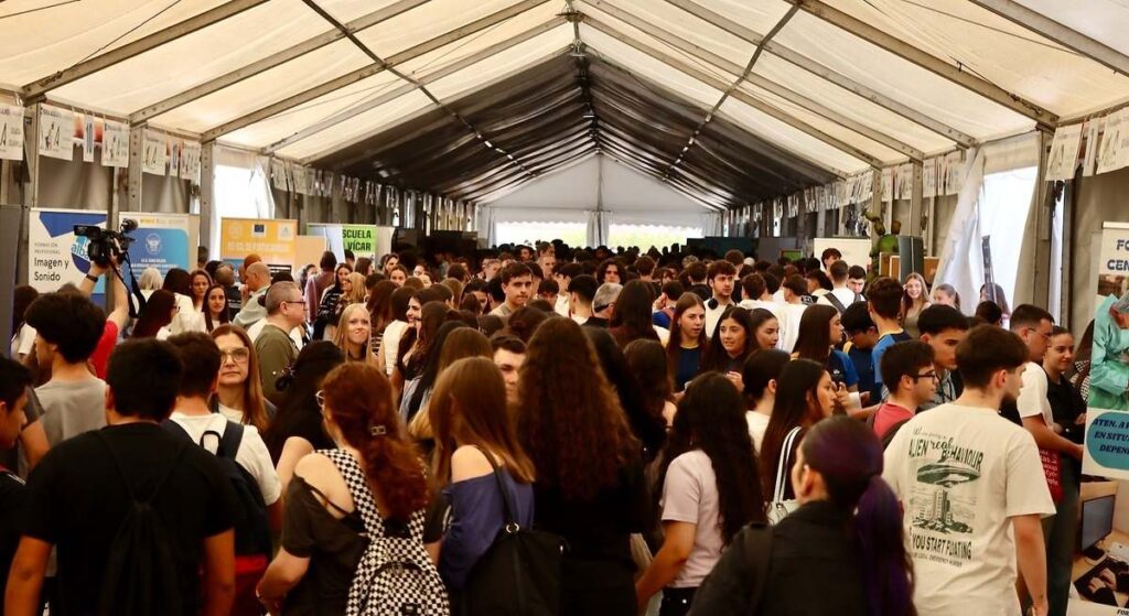 El 84% de los españoles sufre fatiga decisional sin saberlo por la sobrecarga de decisiones, pero sobre todo afecta a la Generación Z