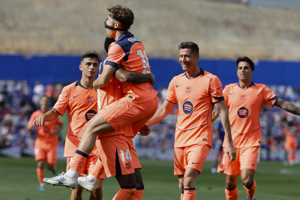 El Barcelona acaricia LaLiga tras doblegar al Getafe en el Coliseum