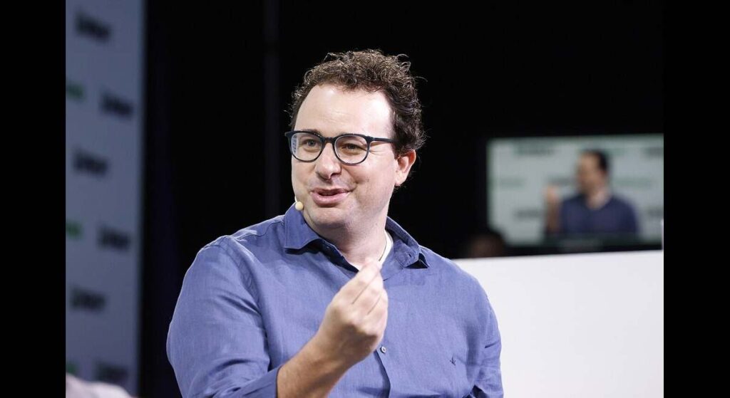 El CEO de Anthropic advierte de los riesgos de los nuevos modelos de IA: "Pueden ser usados contra la democracia"