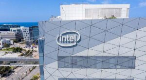 El Nasdaq 100 y el S&P 500 firman máximos históricos ante el subidón de Intel