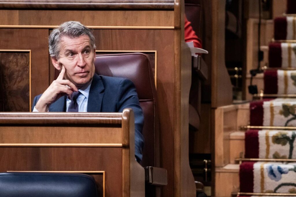 El PSOE critica en un vídeo los cuatro años "perdidos" de Feijóo al frente del PP y su "dependencia" de Vox