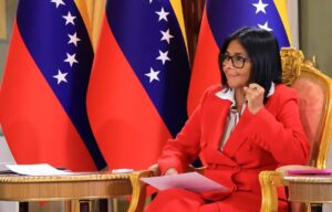 El País de España | Delcy Rodríguez podrá viajar a la Cumbre Iberoamericana de Madrid pese a las sanciones europeas – AlbertoNews