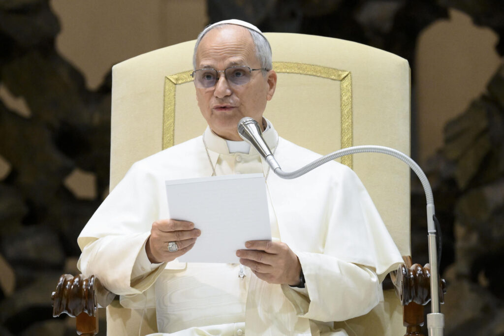 El papa León XIV lavará los pies a 12 sacerdotes en San Juan de Letrán en su primera Semana Santa - AlbertoNews