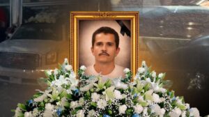 El polémico epitafio en la tumba de alias «El Mencho» que lo llama «gran hombre»